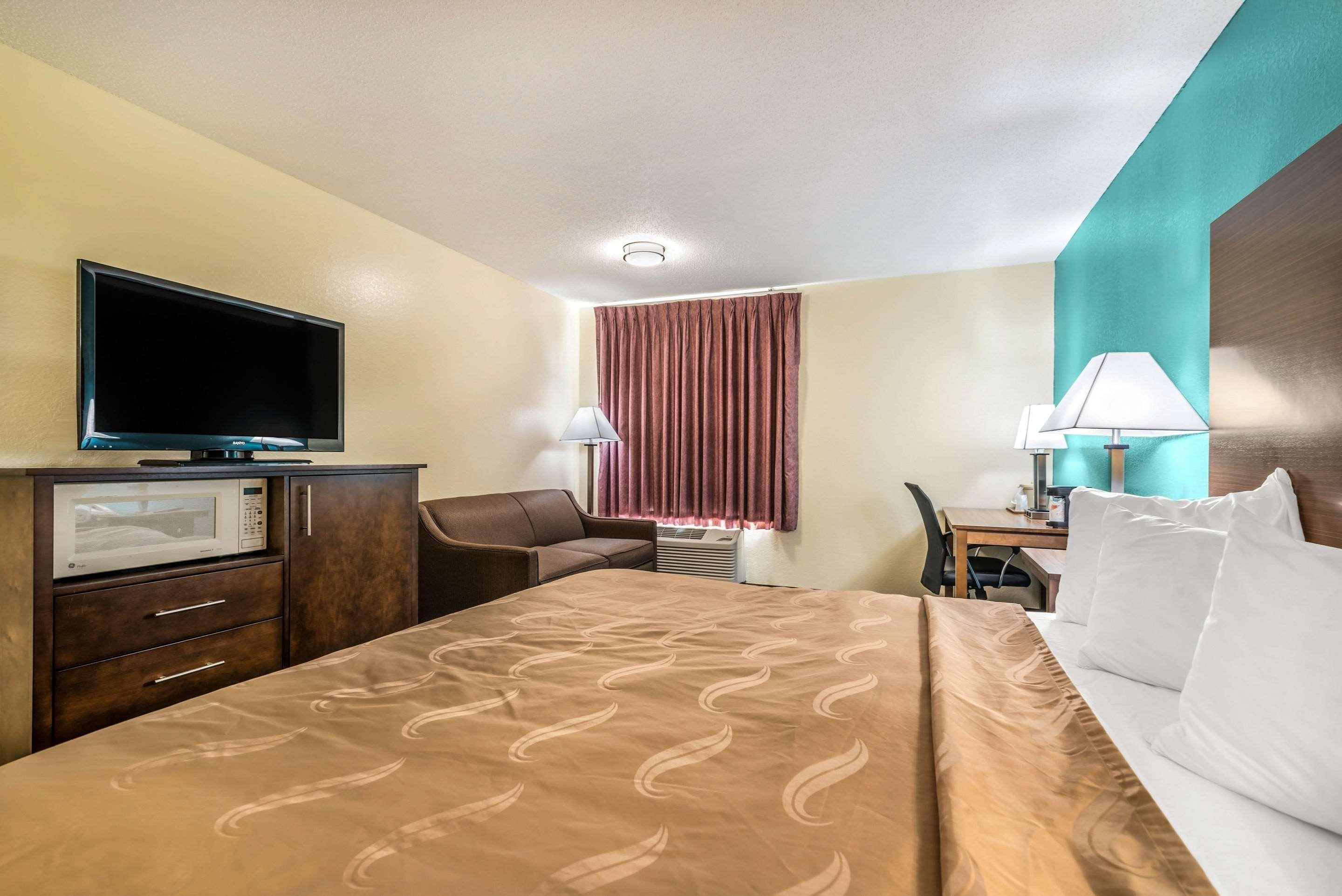 Quality Inn Loudon-Concord Exteriör bild