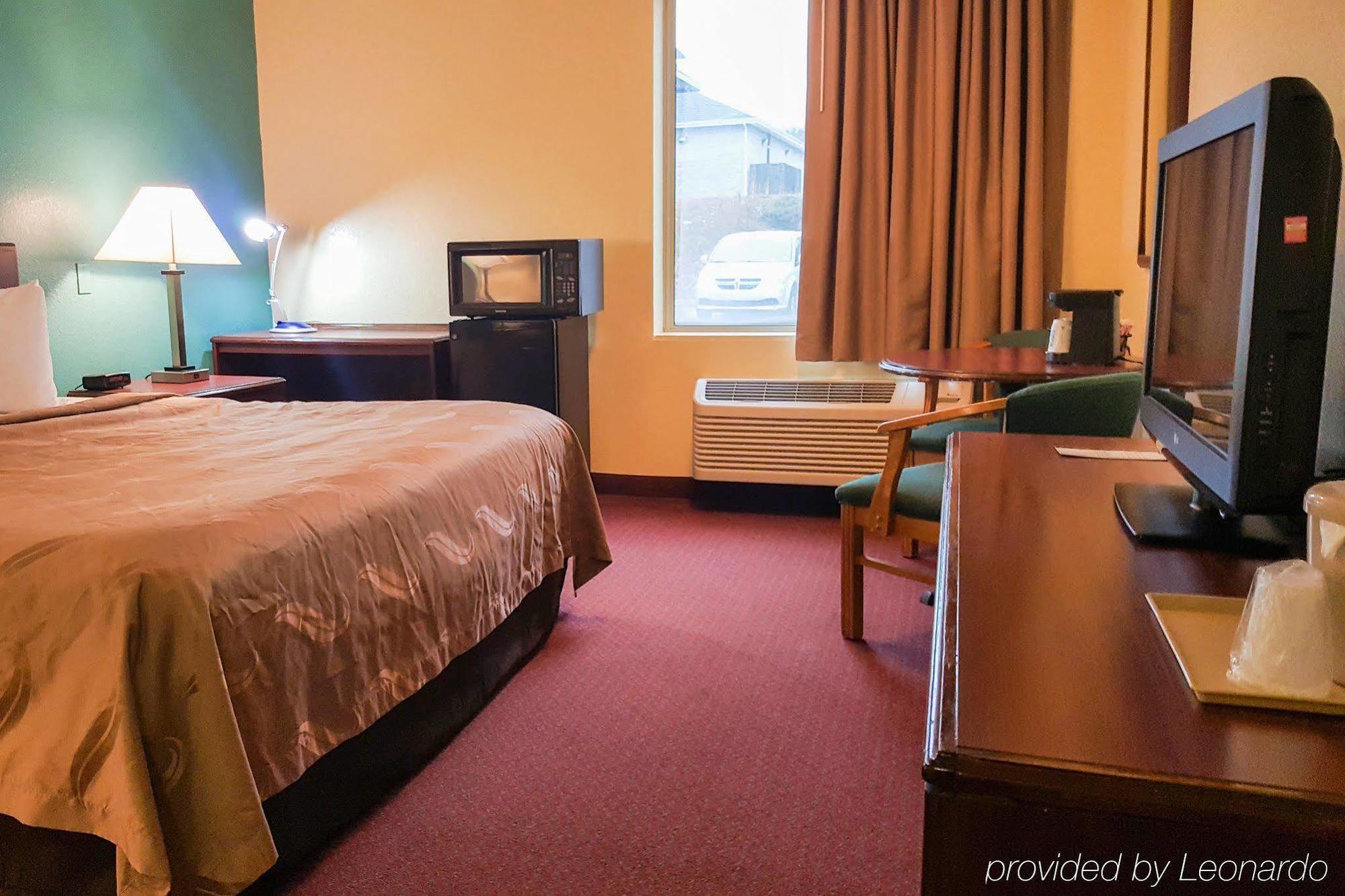 Quality Inn Loudon-Concord Exteriör bild